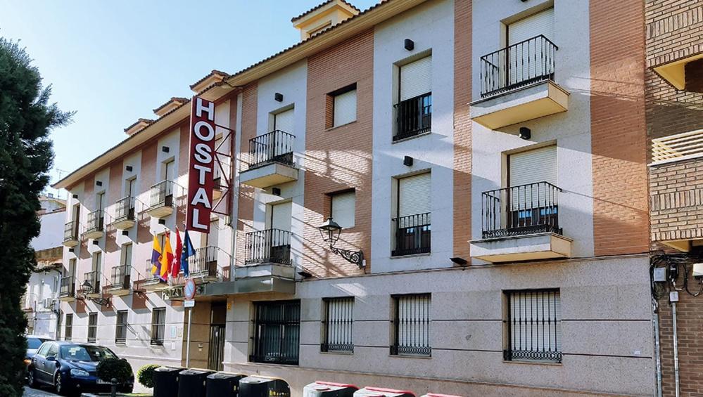 Hostal Plaza Mayor Torrejón de Ardoz Εξωτερικό φωτογραφία