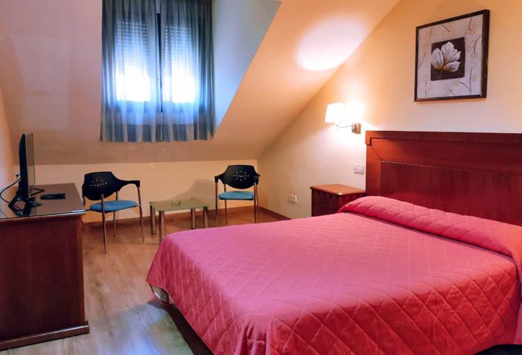 Hostal Plaza Mayor Torrejón de Ardoz Εξωτερικό φωτογραφία