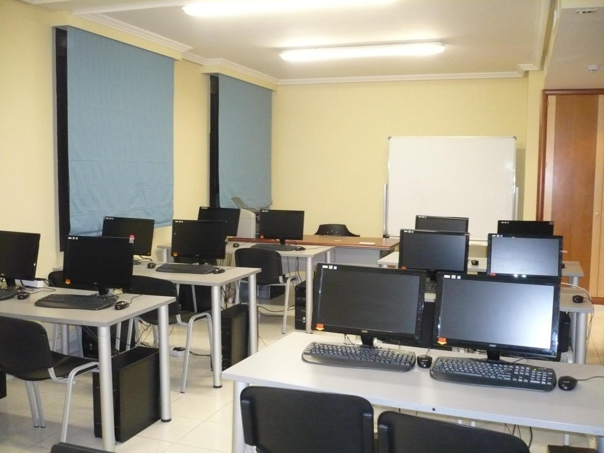 Hostal Plaza Mayor Torrejón de Ardoz Εξωτερικό φωτογραφία